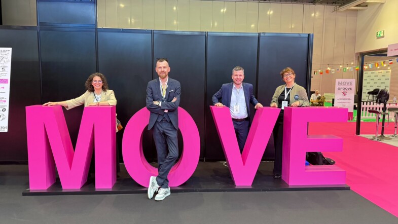 Die Community "Autonomes Fahren in Sachsen" - darunter FDTech, staff-eye, Netzwerk Automobilzulieferer Sachsen (AMZ) und Chemnitz Automated Driving Alliance (CADA) war vom 17. - 18. Juni 2026 zu Besuch auf der MOVE in London.